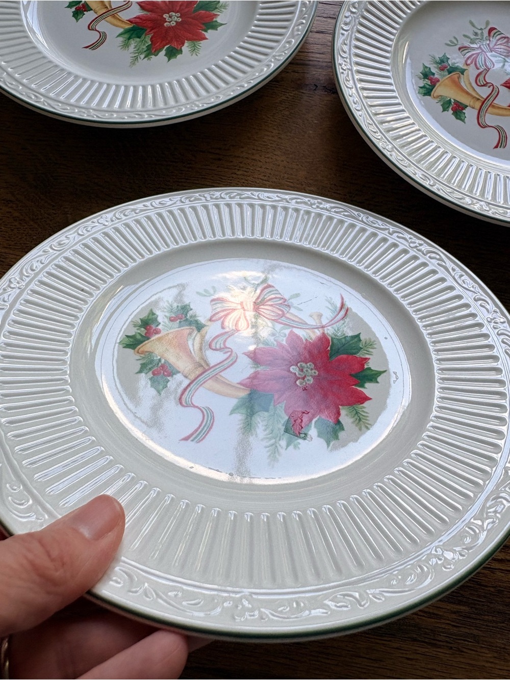 Mikasa Italian Holiday with Poinsettia, Horn, and Bow Salad Plates - set of 4. - Picture 12 of 12